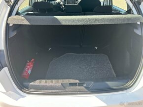 Peugeot 308 1.6hdi 68kw 236Tkm r.v.2014 top stav serviska - 9