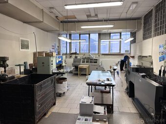 Pronájem skladu - dílny o výměře 254m2 v Adamově u Blanska - - 9