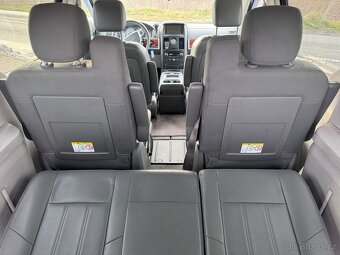 Chrysler Town Country 3,8 LPG RT DVD Swivel Go 2007 - 9