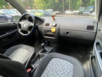 Škoda Fabia Combi 1.4TDI 51kW AIRBAG 2005 STK 3/26 - 9