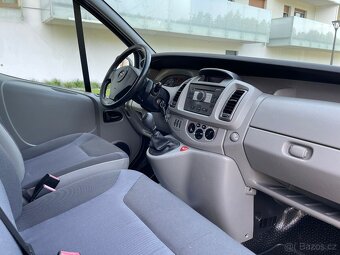 OPEL VIVARO 2.0CDTI 84KW LONG BUS 9 MÍST R.V.2007 - 9