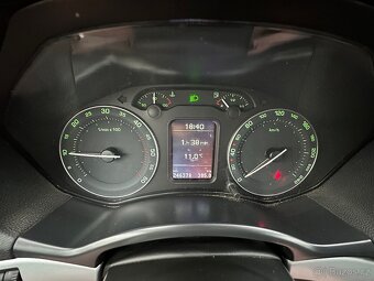 PRODÁM ŠKODA OCTAVIA 2.0 TDI - 9