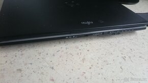 Fujitsu lifebook E752 I5 3320M - 9