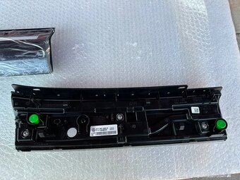 VW TIGUAN MK3 2024 PREDNÁ ĽAVÁ PRAVÁ STRANA PÁR LED DRL SVET - 9