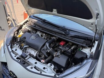 Prodám Toyota Yaris 2018 1,5i - 9