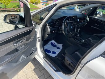 BMW 220d Sport - 9