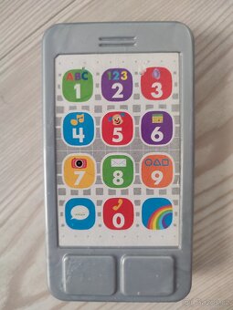 Interaktivní hrací stolek Fisher Price pejsek - 9