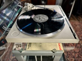 TECHNICS SL-Q300 (r.1983) direct-drive, quartz, automat - 9