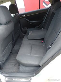 Toyota Avensis - 9