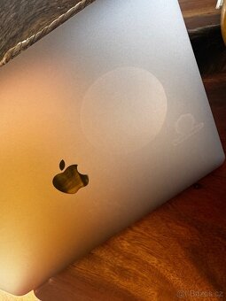 MacBook Pro 13'' 2017, 16GB ram, 256gb, dvoujádro - 9