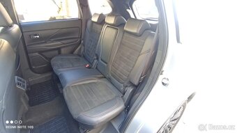 MITSUBISHI OUTLANDER 2,0 MIVEC 4WD CVT - 9