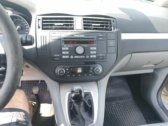 Ford C-max 1,616V 85kW (benzín) - 9
