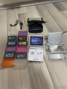 Konzole Nintendo GameBoy Advance SP - 9