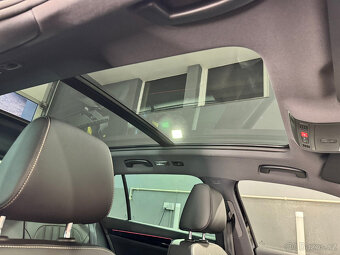 Škoda SUPERB COMBI 2.0 TDI L&K DSG 4X4 FACELIFT - 9