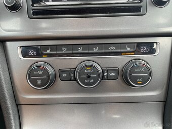VW Golf 1.6 TDi Serviska, Tempomat - 9