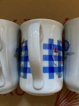 Porcelánové karlovarské hrnky - 250 ml - 9