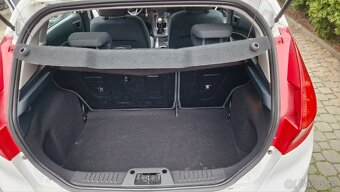 Ford Fiesta 1.4 tdci ZAMLUVENO - 9