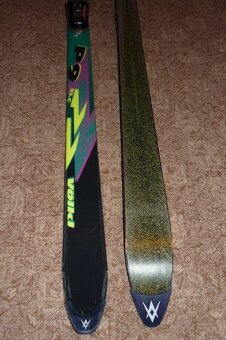 Sjezdové lyže Völk  - 9