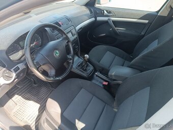 Škoda Octavia - 9