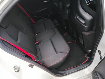 Honda Civic 2.0 Vtec Turbo - 9