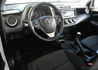 Toyota Rav4 2.0D D4D TAŽNÉ 2xKOLA ČR - 9