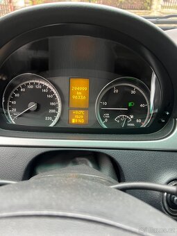 Mercedes Benz Viano 3.0CDi V6 - 9