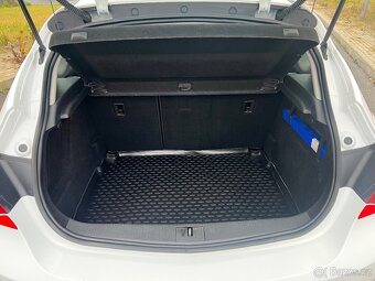 Opel Astra J 1.4 - 9