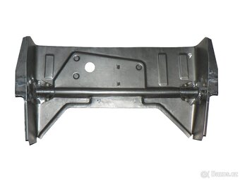 Tatra 613 - lemy předního podběhu - 9