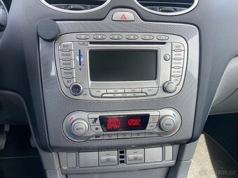 Ford Focus 1.6 i Navigace,Senzory,ALU - 9