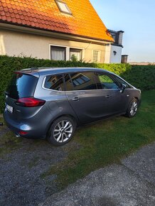 Opel Zafira, 1,6 TURBO (147 kW/200k), r.v. 2017, 7 míst - 9