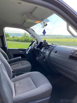 Volkswagen MULTIVAN T5 facelift 2.0 TDI 103kW - 9