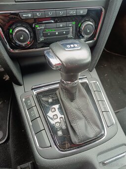 Škoda superb 2 combi 2,0TDi 125kw - 9