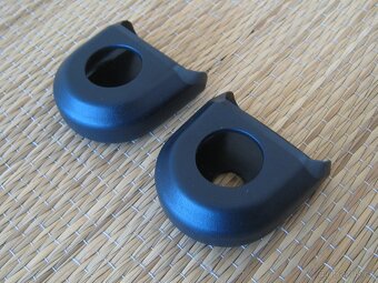 Nové plastové krytky karbonových klik SRAM Crank Arm Guard - 9