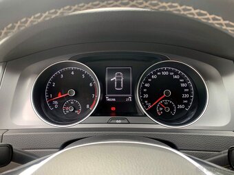 Volkswagen Golf 1.2 TSi 81 kW SERVISKA r.v. 11/2015 - 9