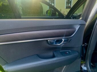 Volvo V90cc černé, automat, 12/2020 - 9