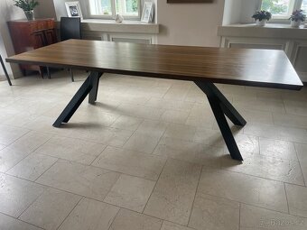 Designový jídelní stůl 240x100cm  a 8 židli - 9