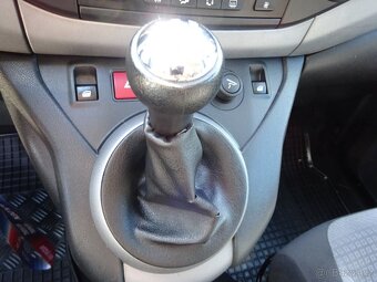Citroen Berlingo 1.6 HDI r.v.2009 (66 kw) Koupeno v ČR - 9
