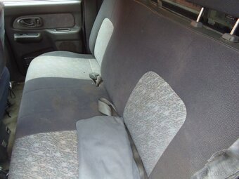 Mitsubishi L200 2.5 TD 4x4 redukce TZ 2700 kg - 9