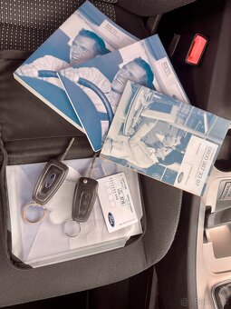 SLEVA Ford Galaxy Benzin 118 kW • 7 míst • TOP stav • 2012 - 9