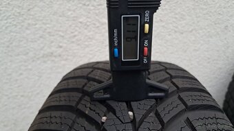 Prodám zimní original alukola Škoda Fabia 185 65 R15 5x100 - 9