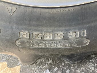 Tažený postřikovač Křemže 3000L - 9