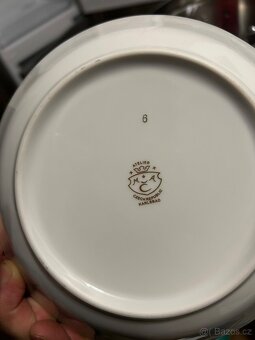 Broušené vázy talíře - 9