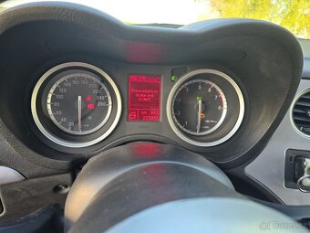 Alfa Romeo 159 sportwagon 2.2 jts - 9