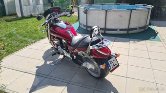 Suzuki Intruder VZR 1800 R - 9