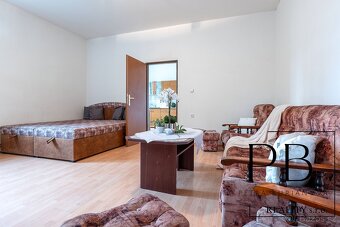 Prodej bytu 1+1, 42 m2 s GARÁŽÍ 22 m2 - Ivančice - 9