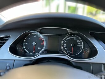 Audi A4 Avant 2.0 Facelift - 9