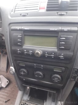 Autoradio Stream s cd - 9