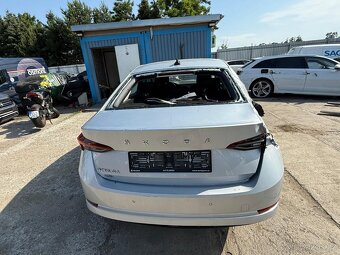Škoda octavia 2.0TDi style 2022 29Tkm airbagy ok - 9