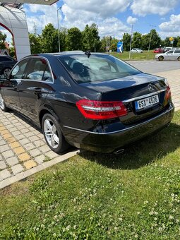 Mercedes w 212 E350d 2010 - 9