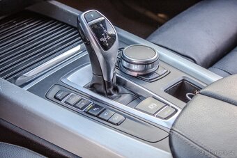 BMW X5 x Drive40d A/T - 9